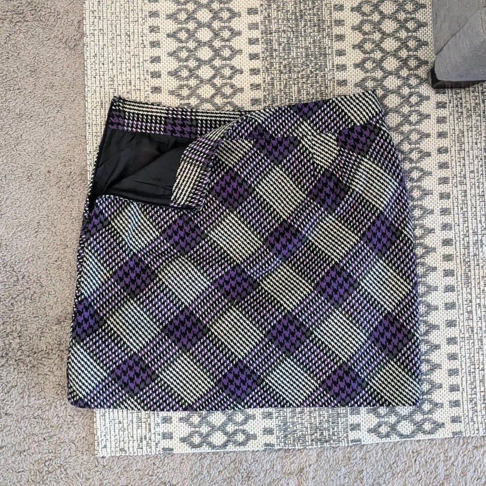 Ann Taylor Loft Plaid Wool Blend Skirt size 8 - Picture 2 of 9